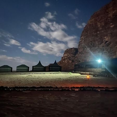 Desert Stars Rum Camp Wadi Rum Luaran gambar