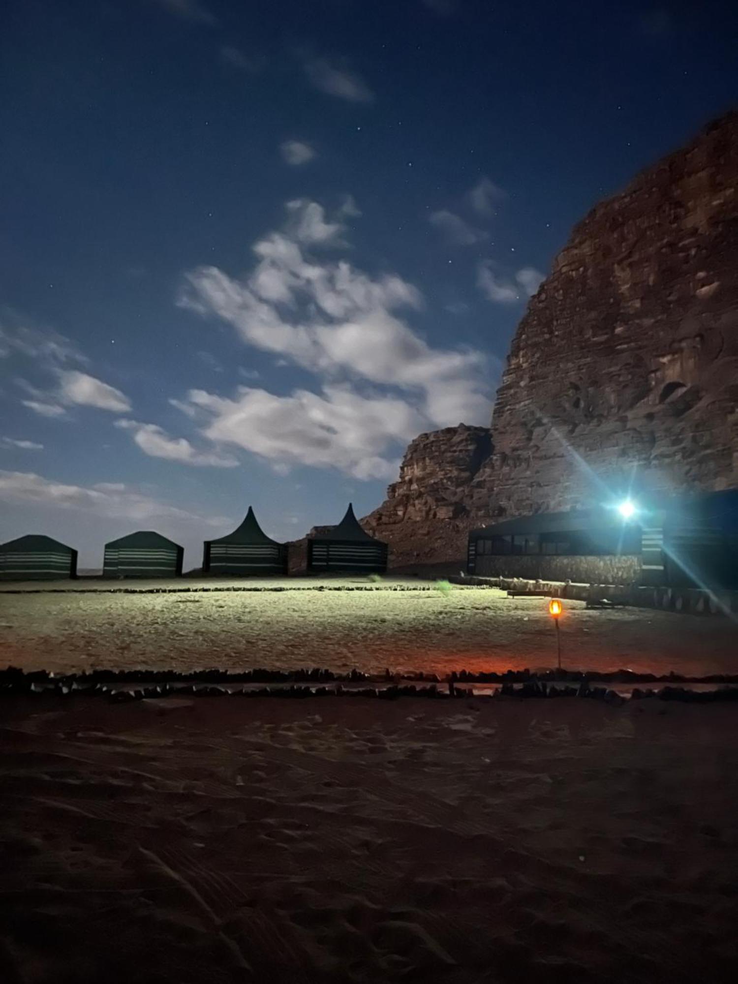 Desert Stars Rum Camp Wadi Rum Luaran gambar